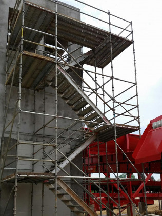 Stair Tower Scaffolding - Bossier City. LA | Mondello Scaffolding & Shoring